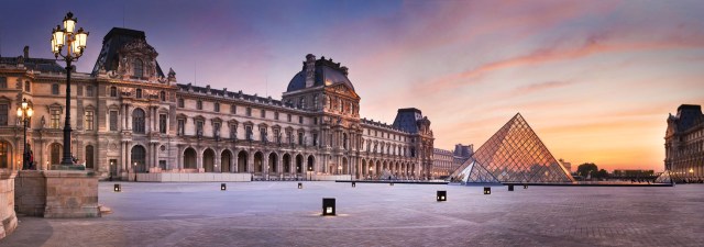 The louvre Panorama Paris